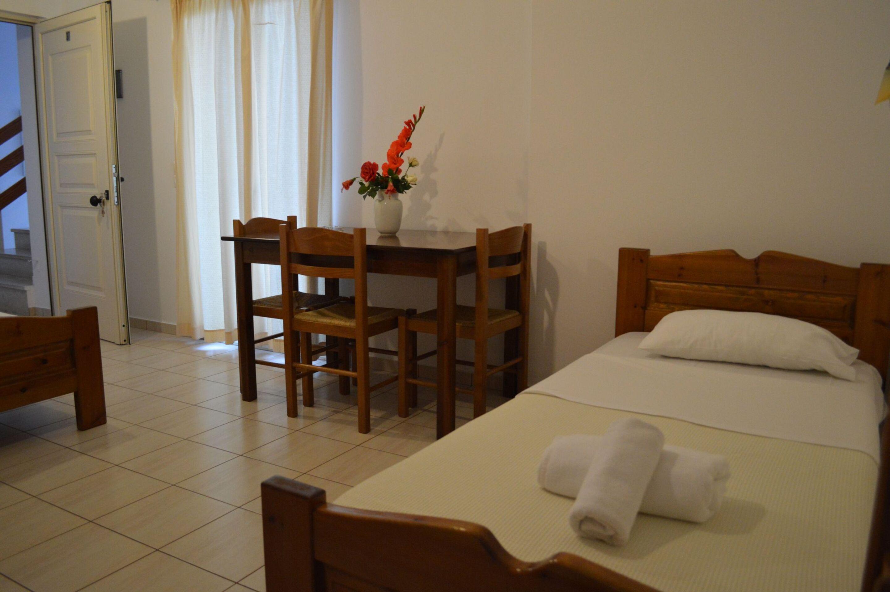 Nikos Apartments Сталида Экстерьер фото