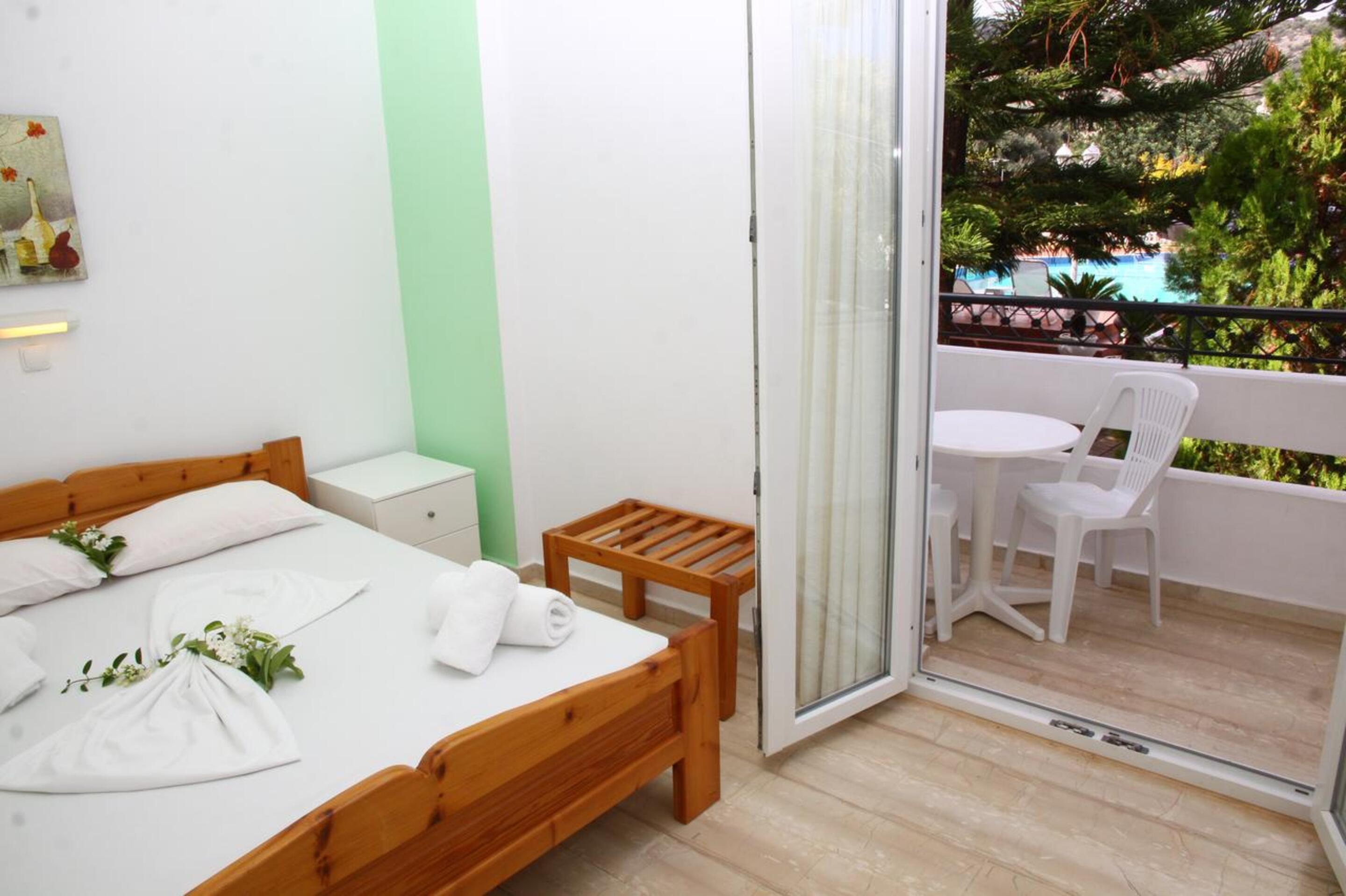 Nikos Apartments Сталида Экстерьер фото